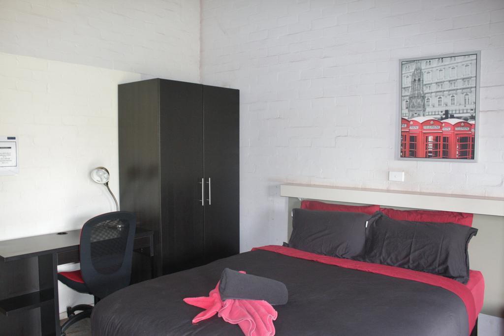 Newman Hotel Chambre photo
