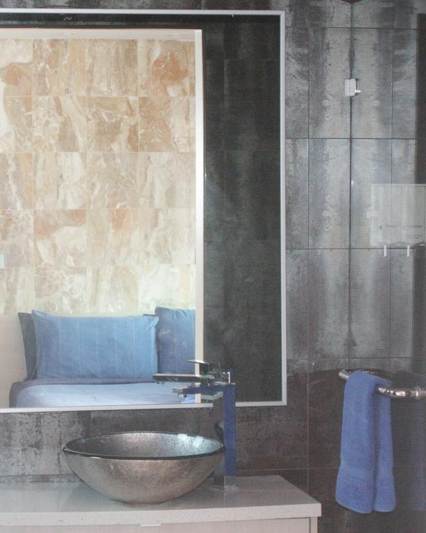 Newman Hotel Chambre photo
